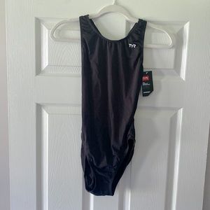 TYR Maxfit Size 34